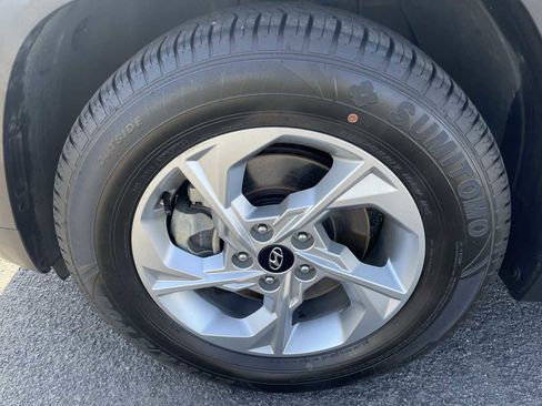 Used 2024 Hyundai Tucson SEL FWD image 18