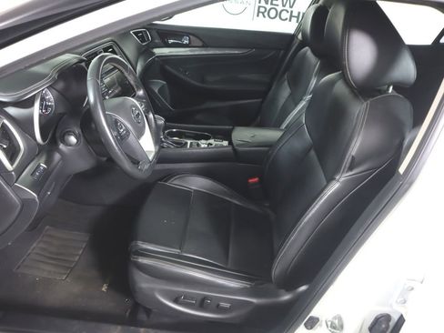 Certified 2021 Nissan Maxima 3.5 SV w/ Floor Mat Group image 19