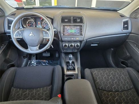 Used 2024 Mitsubishi Outlander Sport ES image 18