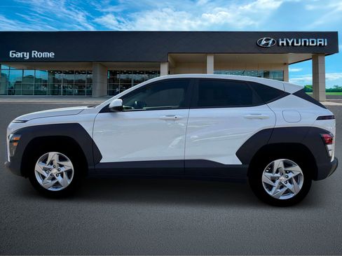 New 2026 Hyundai Kona SE AWD/4WD image 3