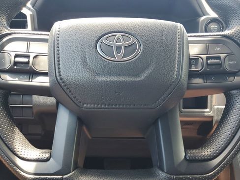 New 2025 Toyota Tacoma SR5 image 19