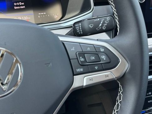 New 2025 Volkswagen Taos SE image 39