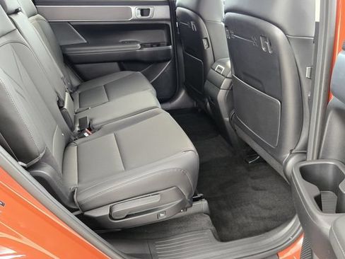 Used 2025 Hyundai Santa Fe XRT AWD/4WD image 15
