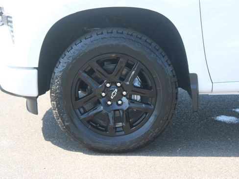 New 2026 Chevrolet Silverado 1500 RST AWD/4WD image 18