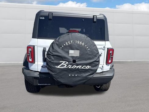 New 2026 Ford Bronco Badlands AWD/4WD image 3