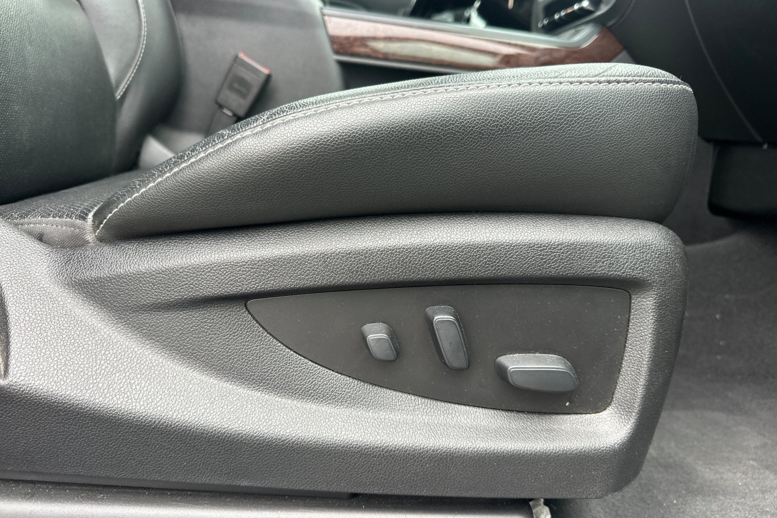 Used 2018 GMC Sierra 1500 SLT AWD/4WD image 22