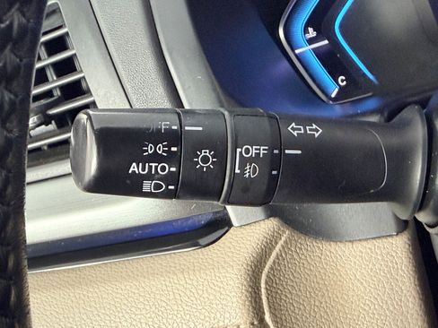 Used 2018 Honda Odyssey Elite image 33