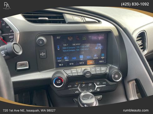 Used 2016 Chevrolet Corvette Stingray Coupe image 8