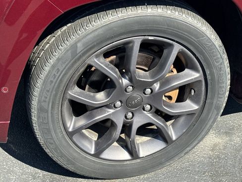 Used 2020 Jeep Grand Cherokee High Altitude AWD/4WD image 9