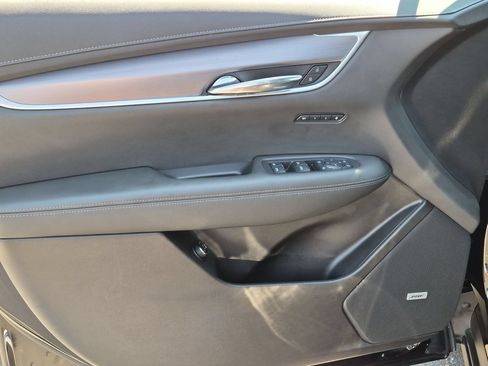 Certified 2024 Cadillac XT6 Luxury AWD/4WD image 21