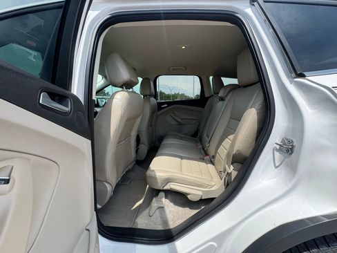 Used 2016 Ford Escape Titanium image 21