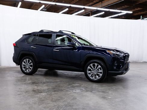 Used 2022 Toyota RAV4 Limited AWD/4WD image 1