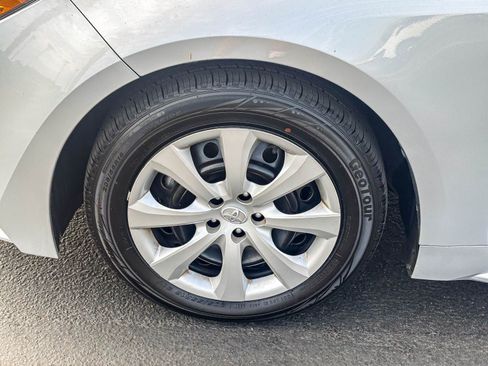 Used 2024 Toyota Corolla LE FWD image 11