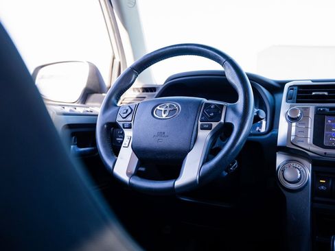 Used 2018 Toyota 4Runner SR5 image 25