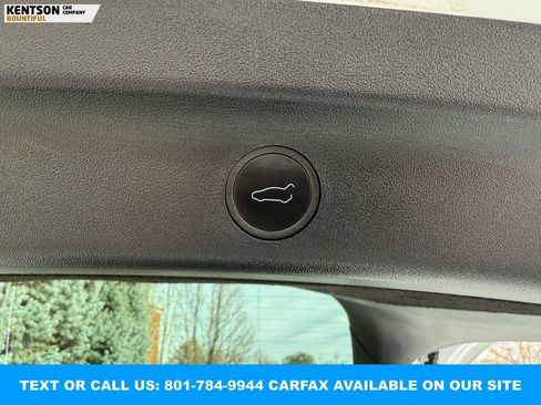 Used 2023 Tesla Model Y Long Range image 37