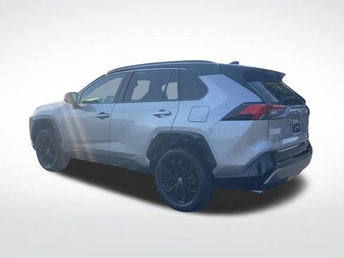 Used 2023 Toyota RAV4 XSE AWD/4WD image 4