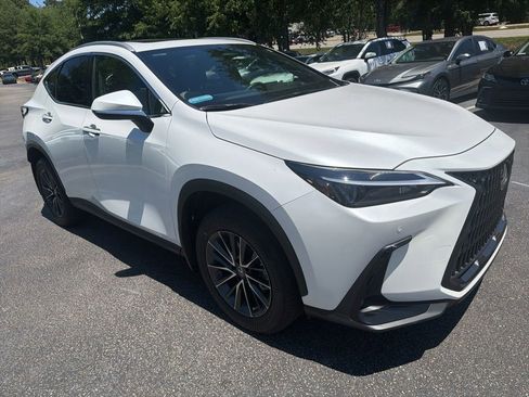 Used 2023 Lexus NX 350 AWD image 4