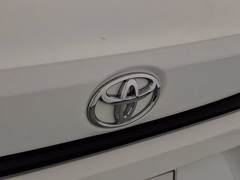 Used 2025 Toyota Corolla LE w/ Convenience Package FWD image 35