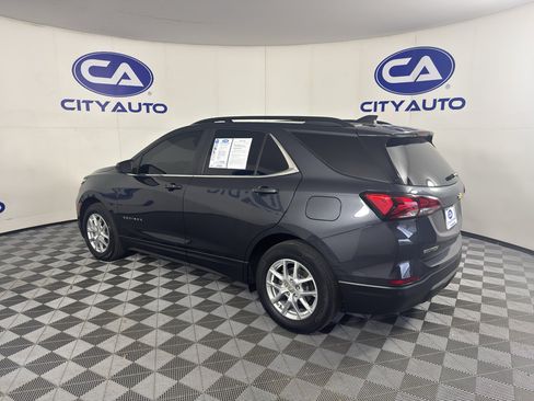 Used 2022 Chevrolet Equinox LT FWD image 5
