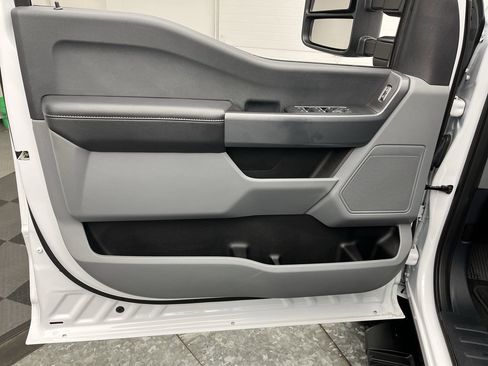 Used 2023 Ford F250 XL w/ STX Appearance Package image 7