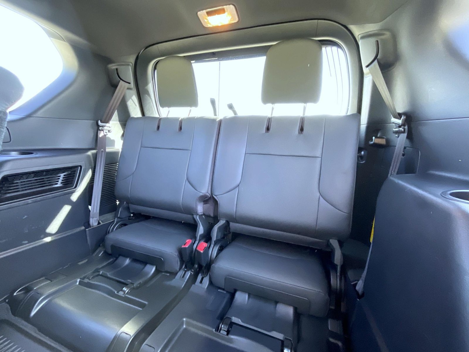 Used 2021 Lexus GX 460 Premium w/ Premium Package AWD/4WD image 26