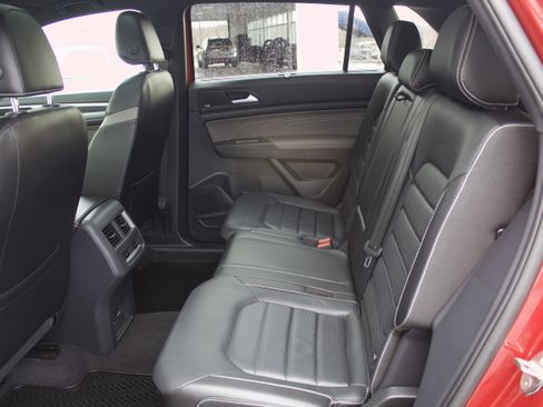 Used 2021 Volkswagen Atlas Cross Sport SEL Premium R-Line image 25