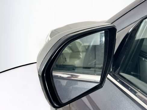 Used 2024 Ford Expedition Max XLT image 16