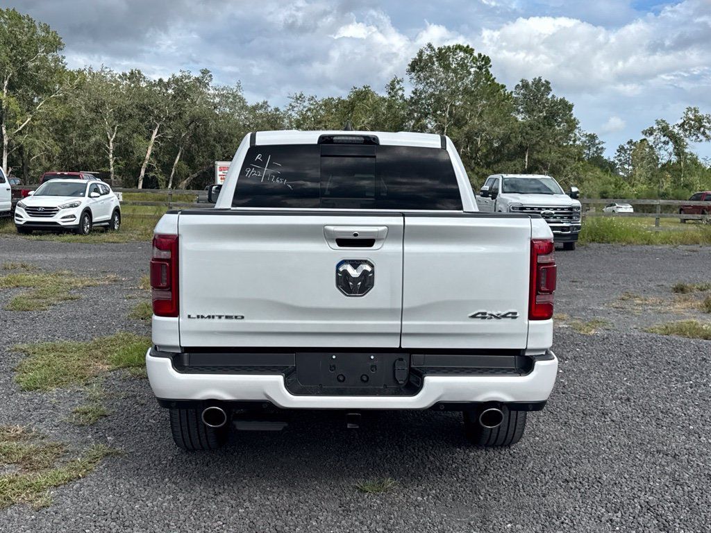 Used 2024 RAM 1500 Limited AWD/4WD image 4