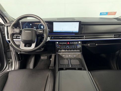 Used 2024 Hyundai Santa Fe Limited AWD/4WD image 15