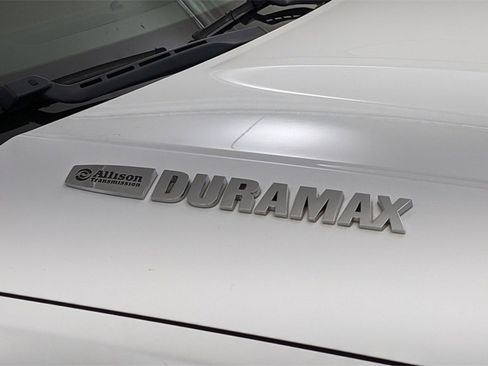 Used 2017 Chevrolet Silverado 3500 High Country image 44