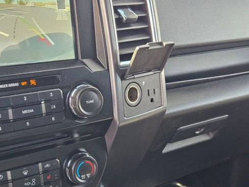 Used 2016 Ford F150 XLT w/ Equipment Group 302A Luxury image 26