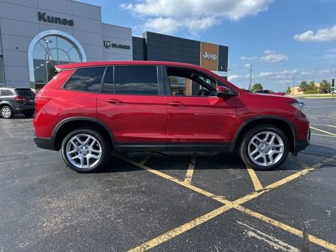 Used 2024 Honda Passport EX-L image 5