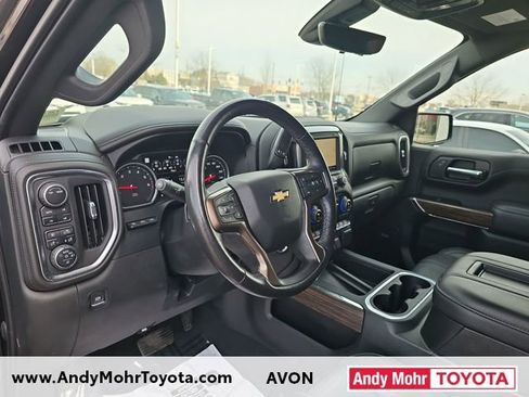 Used 2022 Chevrolet Silverado 1500 High Country w/ Technology Package image 8