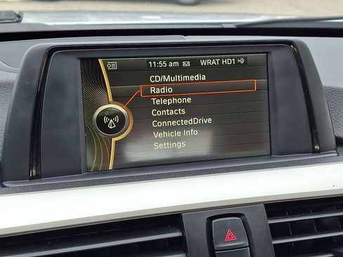 Used 2014 BMW 320i xDrive Sedan image 18