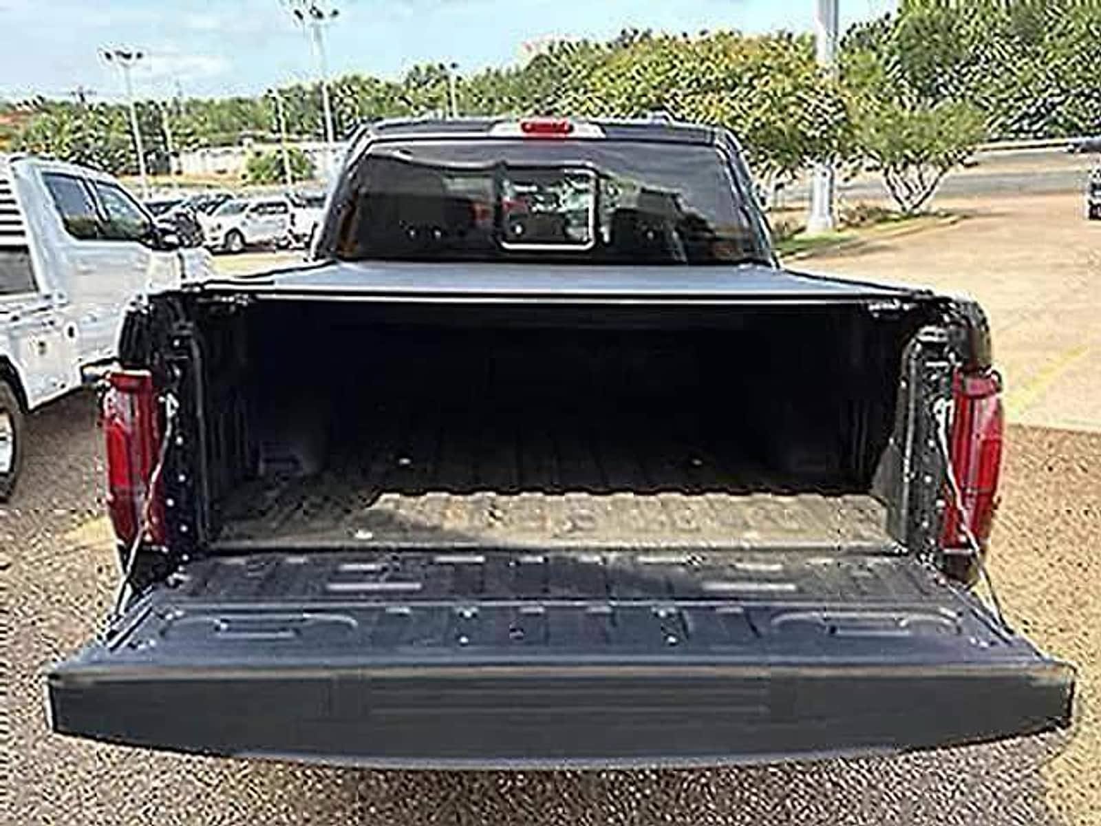 Used 2025 Ford F150 Lariat w/ Equipment Group 502A High AWD/4WD image 7