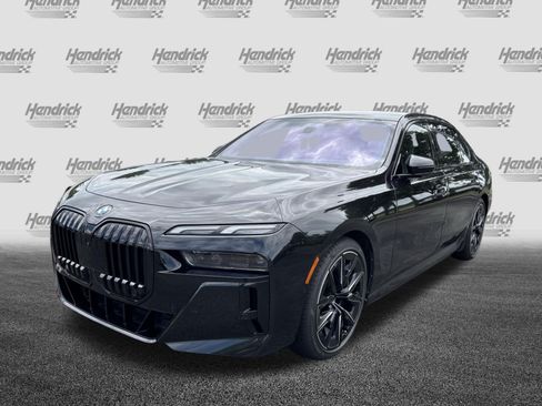 Used 2023 BMW i7 xDrive60 AWD/4WD image 8