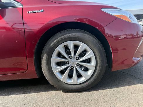 Used 2015 Toyota Camry LE FWD image 6