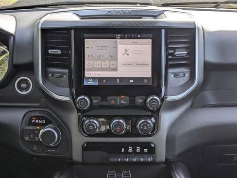 New 2026 RAM 1500 Express AWD/4WD image 17