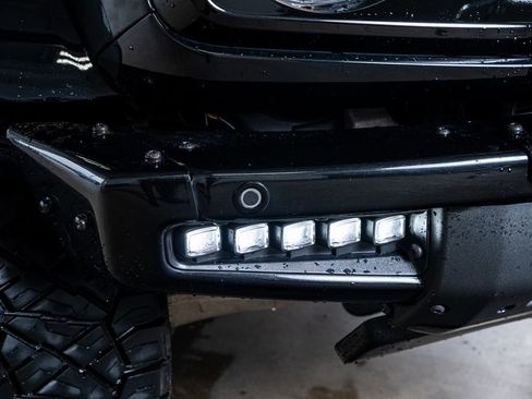 Used 2022 Ford Bronco Wildtrak image 19