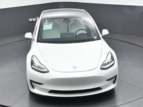 Used 2020 Tesla Model 3 Standard Range Plus RWD image 41