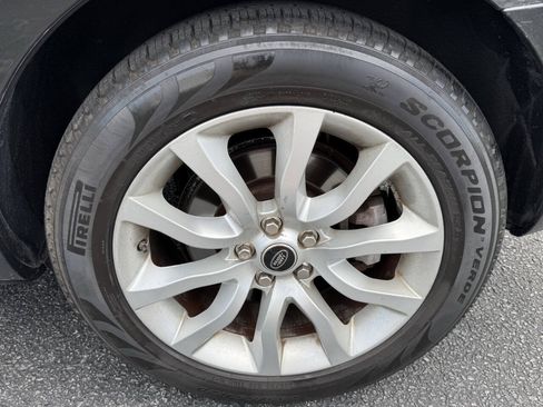 Used 2014 Land Rover Range Rover Sport HSE AWD/4WD image 21
