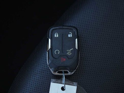 Used 2022 GMC Terrain AT4 w/ Tech Package image 28