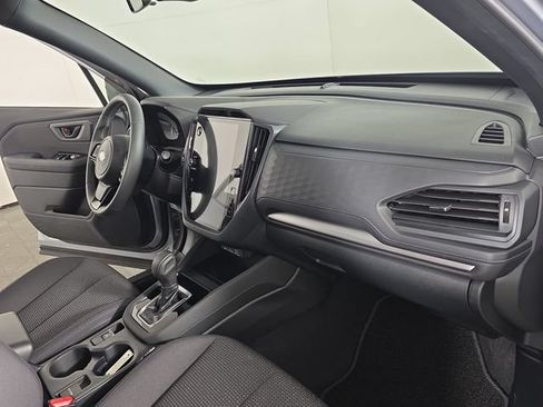 Certified 2025 Subaru Forester Premium AWD/4WD image 28