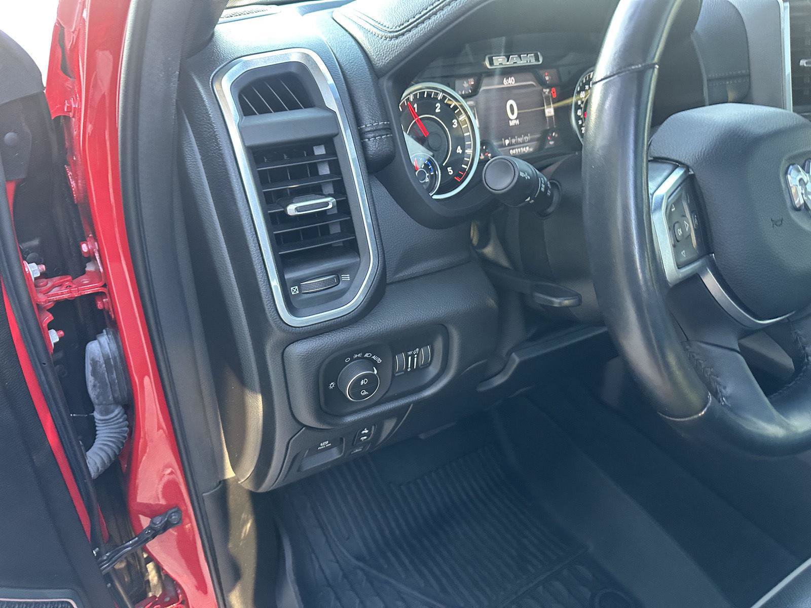 Used 2021 RAM 1500 Laramie w/ Sport Appearance Package AWD/4WD image 26