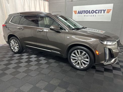 Used 2020 Cadillac XT6 Premium Luxury image 3