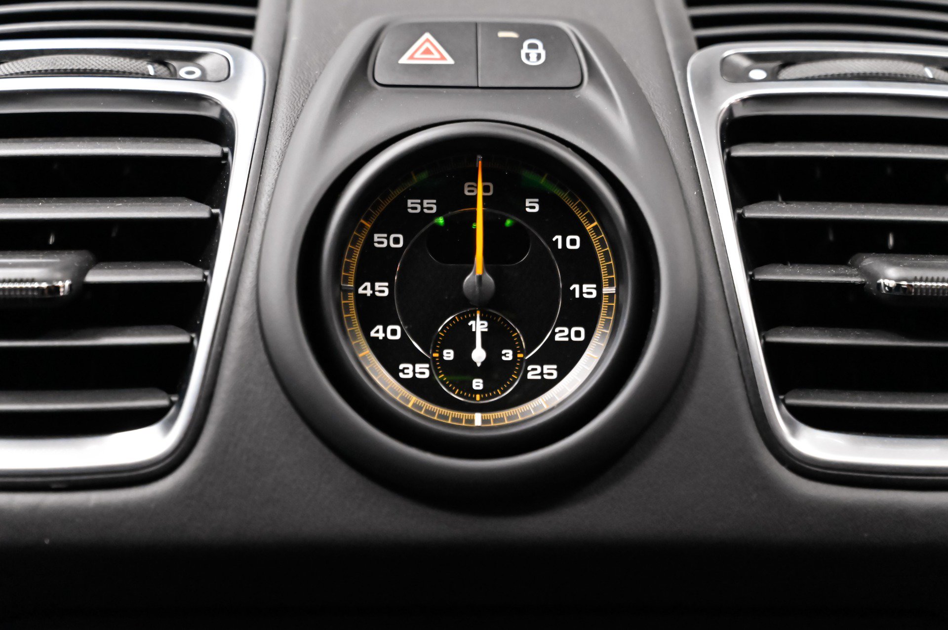 Used 2016 Porsche Cayman GT4 RWD image 37