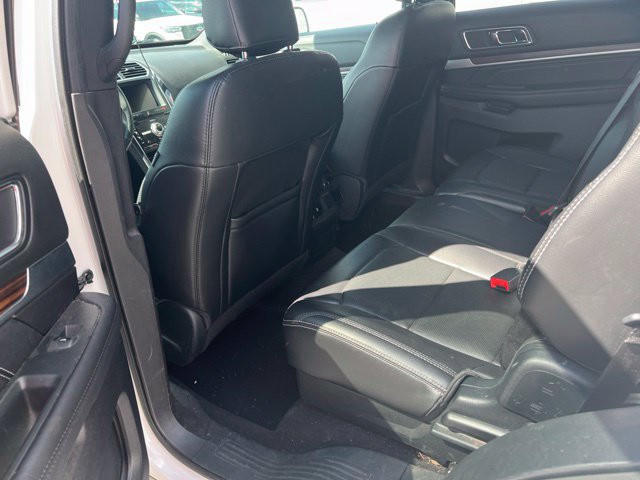 Used 2019 Ford Explorer Limited w/ Class III Trailer Tow Package FWD image 7