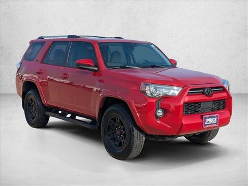 Used 2024 Toyota 4Runner SR5 image 3