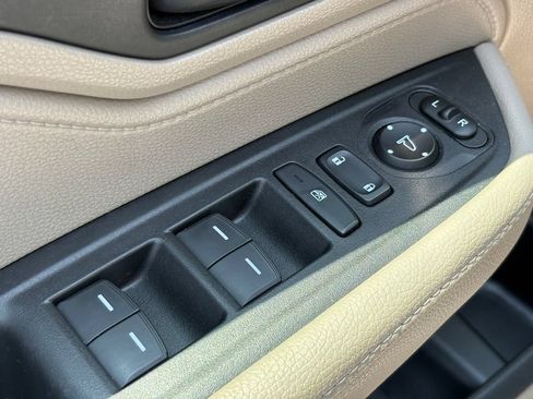 Used 2019 Honda Odyssey EX-L image 28