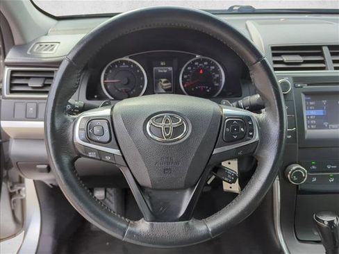 Used 2017 Toyota Camry SE w/ Protection Package (Q2) image 21